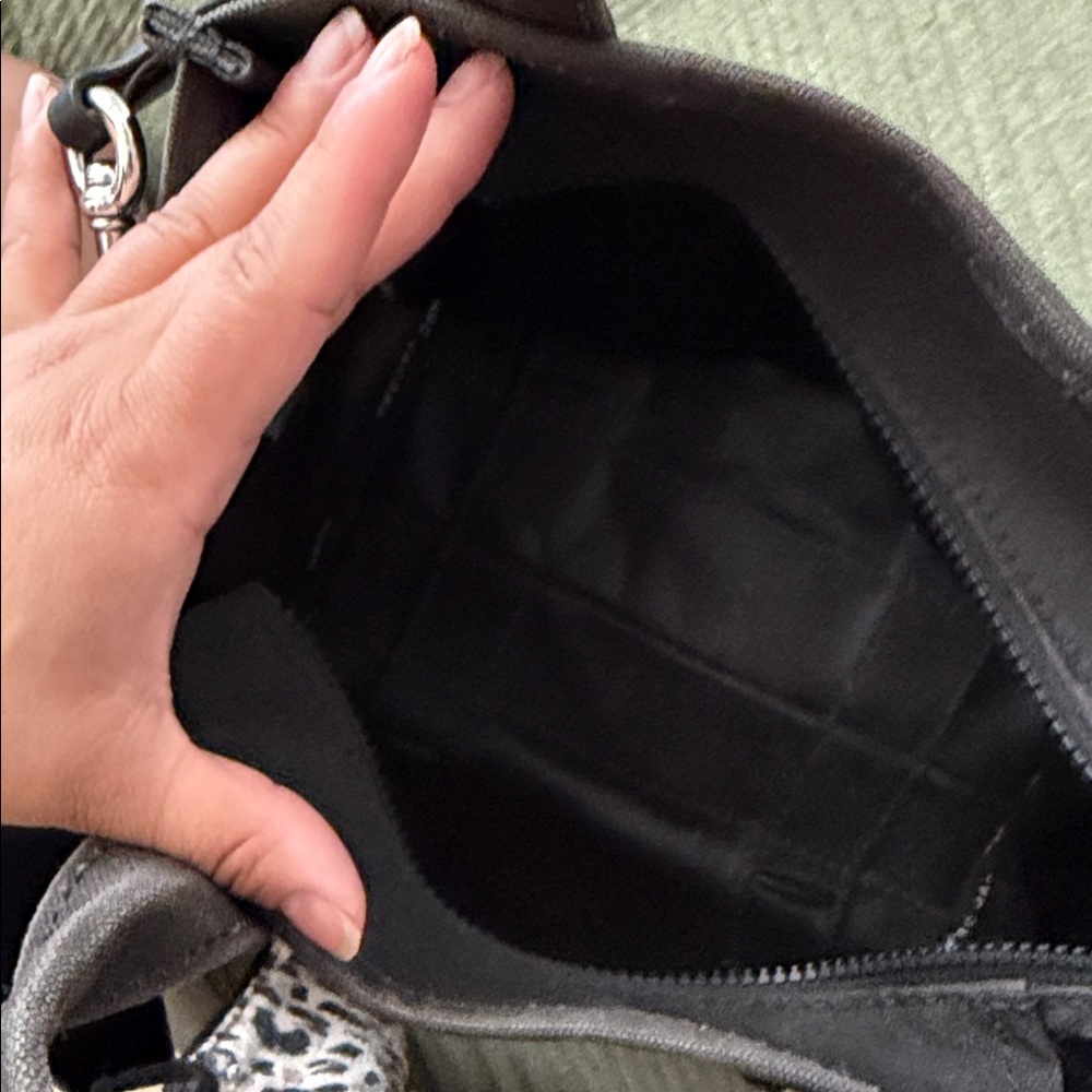 Marc Jacobs Black Canvas 'The Tote Bag' Mini Crossbody - Picture 7 of 12